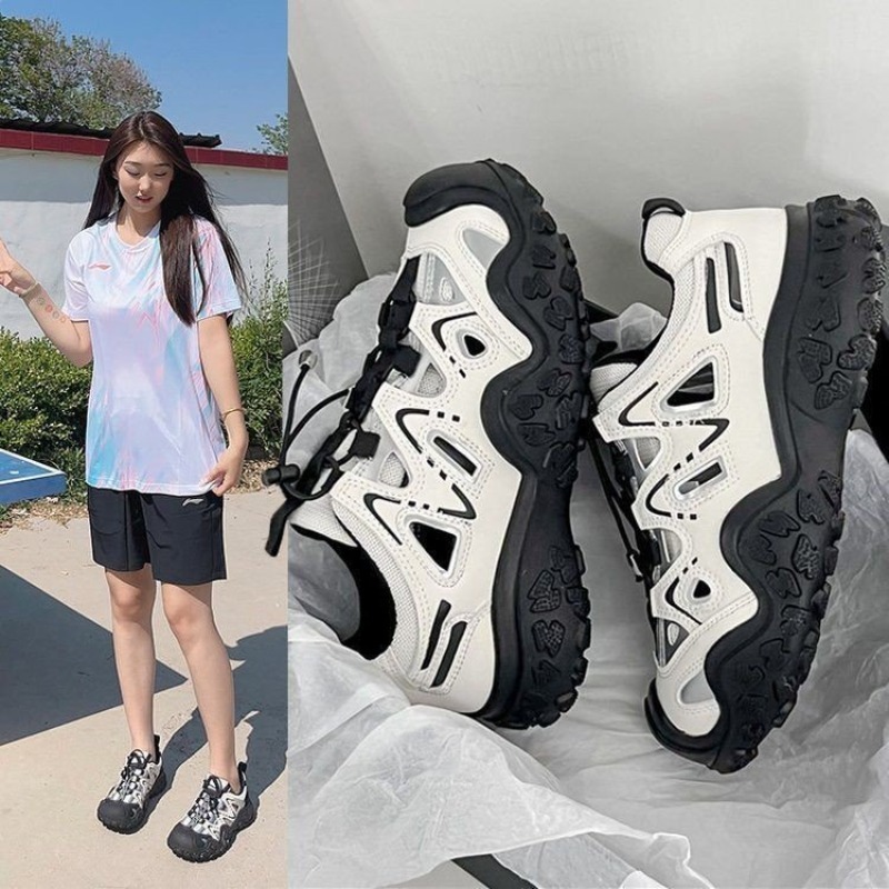 Ladies Outdoor Trekking Sneake - đánh giá và giá Crossfit Outdoor